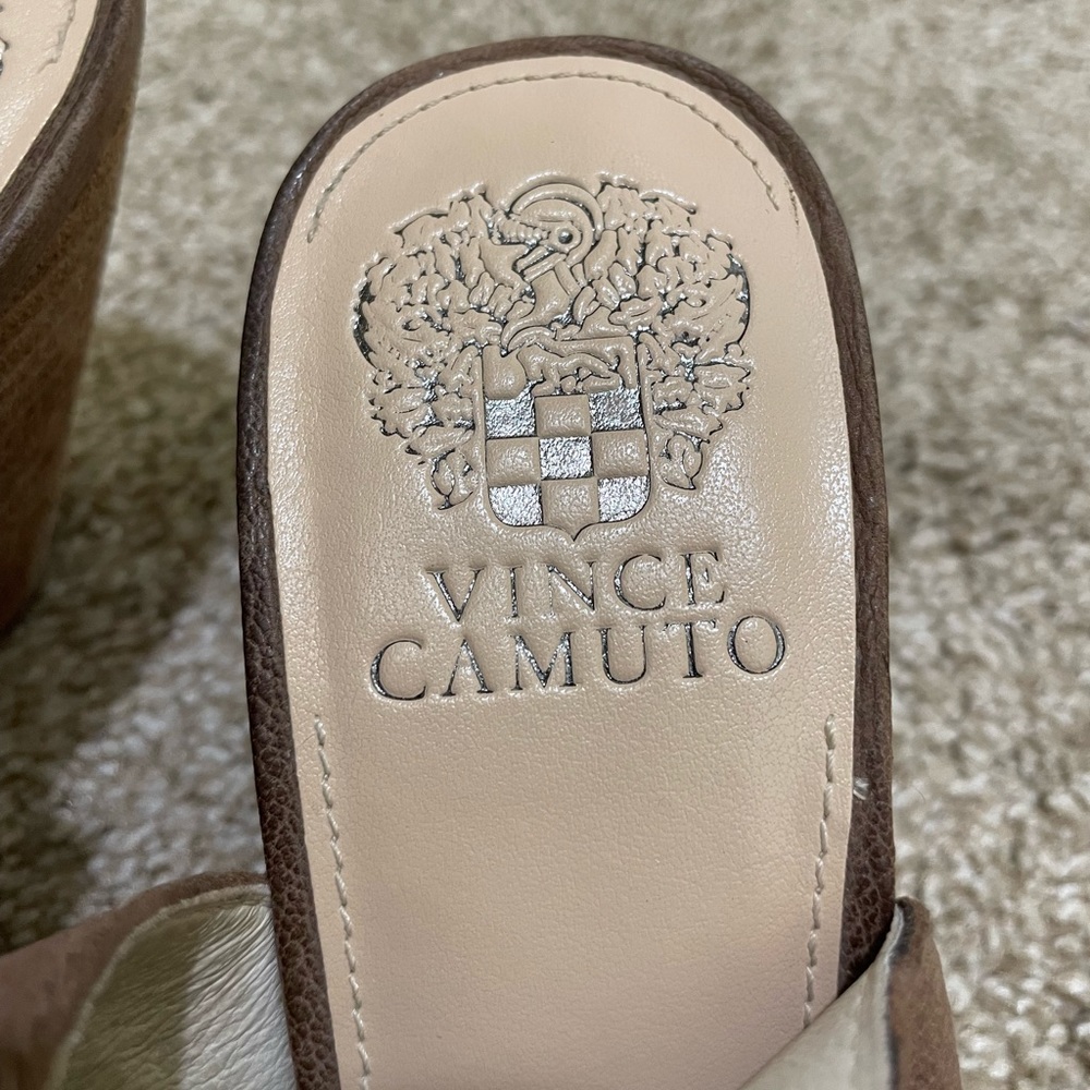 Vince Camuto Tan Heels Size 9 - Picture 4 of 5